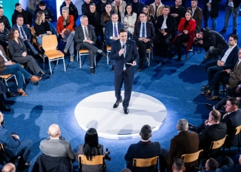 Hapja e fushatës, LDK publikon orarin e nisjes së autobusëve nga secili qytet: Le të kulmojë Salla e Sporteve