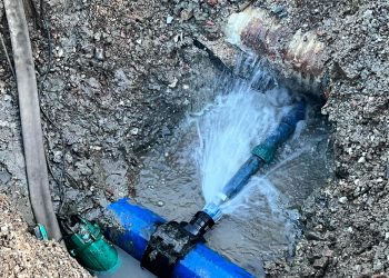 Skandaloze: Për një lidhëse të gypit fshatrat e Vushtrrisë mbesin pa ujë me javë të tëra!