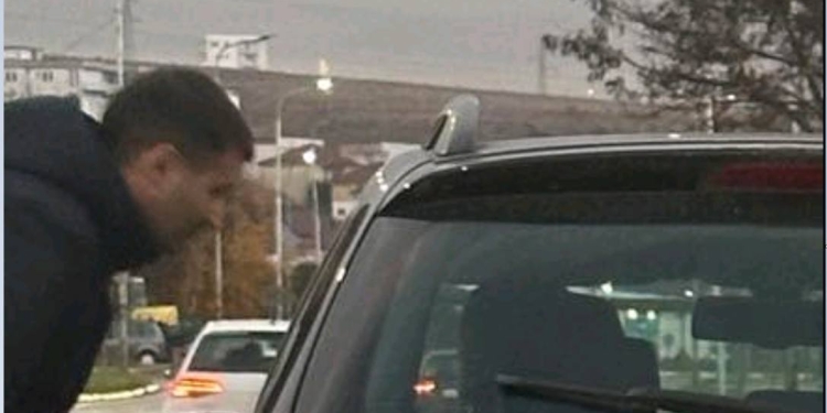 Policia kërkon ndihmën e qytetarëve për identifikimin e të dyshuarit për vjedhje/ FOTO