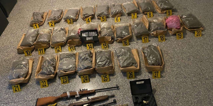Kapen 25 kilogramë substanca narkotike në Prishtinë, arrestohen katër persona