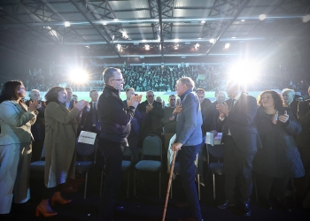 Walker shoqëron Bedri Hamzën në tubimin e Shtimes: Nyje që lidh qytetet e Kosovës