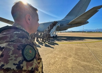 Mbi 200 ushtarë italianë vijnë në Kosovë, KFOR thotë se janë të gatshëm të ofrojnë siguri edhe gjatë zgjedhjeve