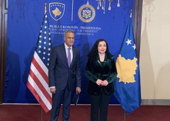 ​Zëvendës-sekretari amerikan takohet me Osmanin, nuk deklarohen për media