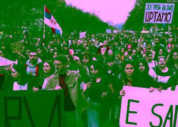 “Duart i keni me gjak”, protestat në Serbi nuk ndalen as pas dorëheqjes së Vuçeviqit