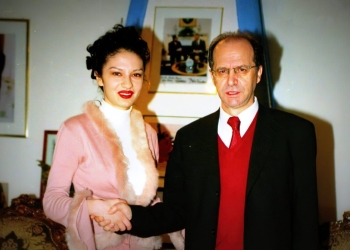“Ushtrinë time do ta bëj me Ibrahim Rugovën”, Adelina Ismaili përkujton presidentin