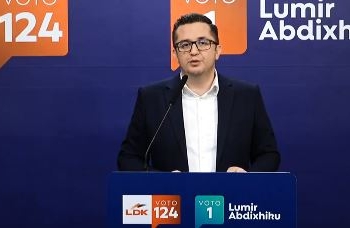 Mustafa: Kosovës i duhet një kryeministër që udhëheq me vepra, jo me fjalë