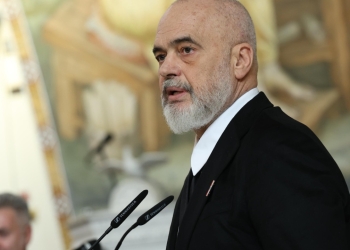 Rama: Erdhi si një prift grek, tashmë ndahet nga ne si ‘Anastasi i Shqipërisë’