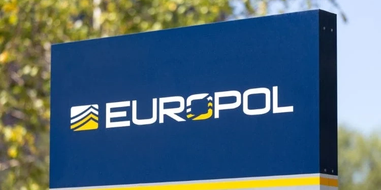 Europol godet trafikun e kokainës/ Shqiptarët në Dubai, financues të drogës që hynte në Spanjë