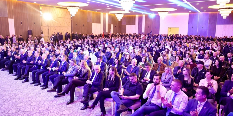 Haradinaj: Ferizaj, prioritet i Kosovës Fituese