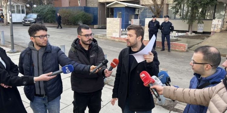 PSD-ja e dorëzon letrën e ministrit Maqedonci në Prokurorinë Speciale