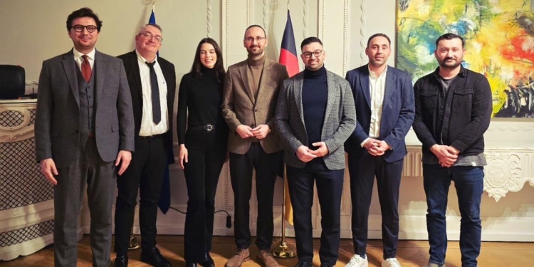 Hamburgu shkruan histori! Pesë kandidatë kosovarë garojnë në zgjedhjet e landit