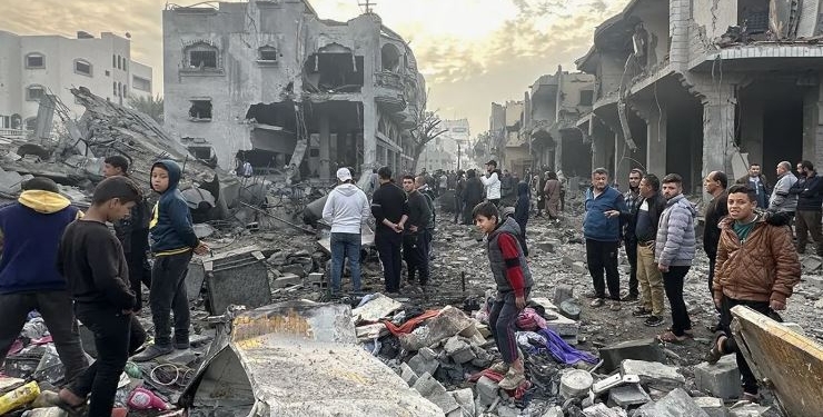 Sulmet izraelite në Gaza vrasin të paktën 70 persona pas marrëveshjes së armëpushimit, thonë banorët