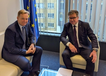 Lajçaku takohet me pasardhësin e tij për dialogun Kosovë-Serbi