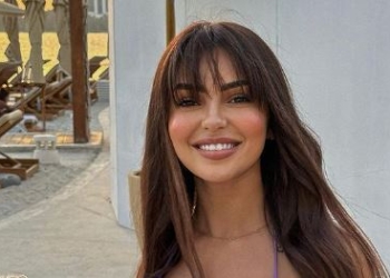 Kida publikon foto me të fejuarin