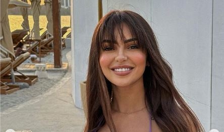 Kida publikon foto me të fejuarin