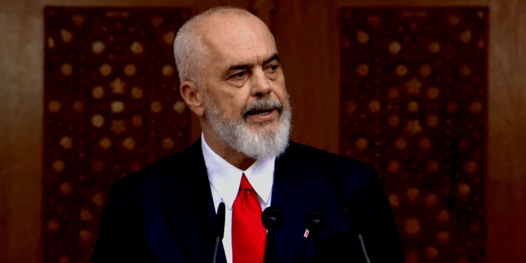 “Shqipëria do të marrë 100 mijë banorë nga Gaza”, vjen reagimi i kryeministrit Rama