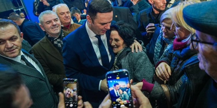 Abdixhiku shpalos programin e LDK-së në Gurrakoc të Istogut