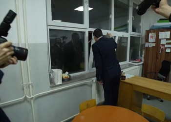 Abdixhiku rrëfen kujtimet nga shkolla “Gjergj Fishta”: Shikonim nga dritarja kur parakalonte eskorta presidenciale e Presidentit historik, Ibrahim Rugova