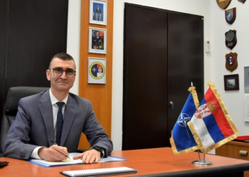 Zyrtari i NATO-s në Beograd: Situata në Kosovë, e brishtë – palët të tregojnë fleksibilitet për kompromise