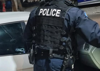 Shumë armë ilegale në duart e të rinjve kosovarë, kapet mat edhe një 24-vjeçar në Prishtinë