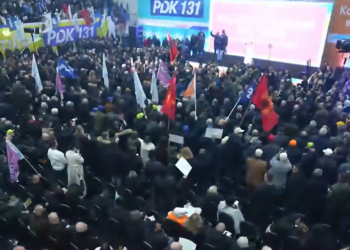 Bllokohet Skenderaj për Bedri Hamzën: Kosova mund të bëhet ma e mirë