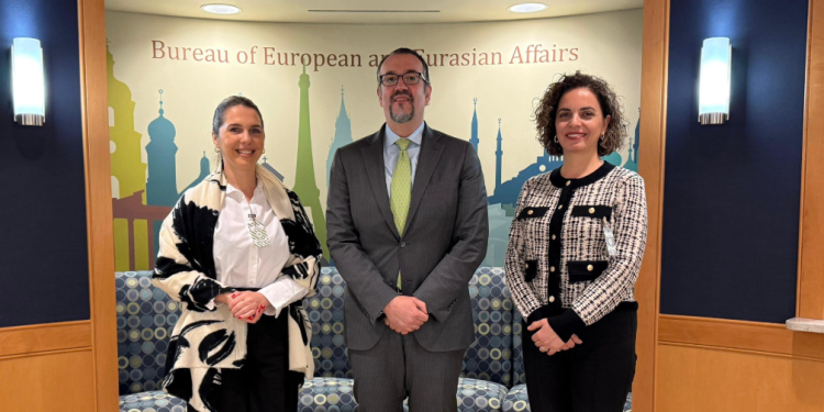 Një delegacion i presidencës takohen me Kasanof, flasin për zhvillimet e fundit dhe dialogun