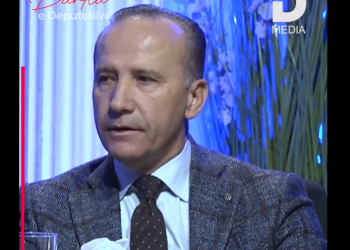 Selim Pacolli i kundërpërgjigjet Qeverisë Kurti për “shkatërrimin e Kosovës për 20 vjet”