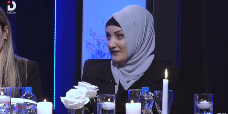 Kandidatja për deputetet: Me ne, nëna është nënë, e baba babë – s’ka me pasë Prindi1 dhe Prindi 2