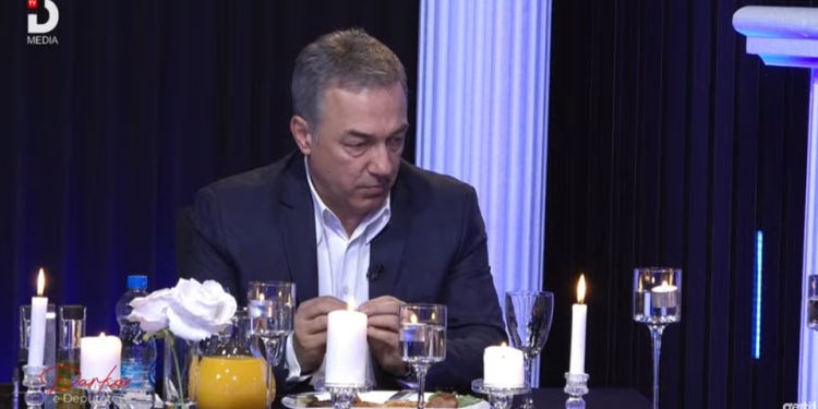 “Në Washington janë thikat mbi harta”/ Abdullahu i reagon Albin Kurtit: Si përfunduam kështu!