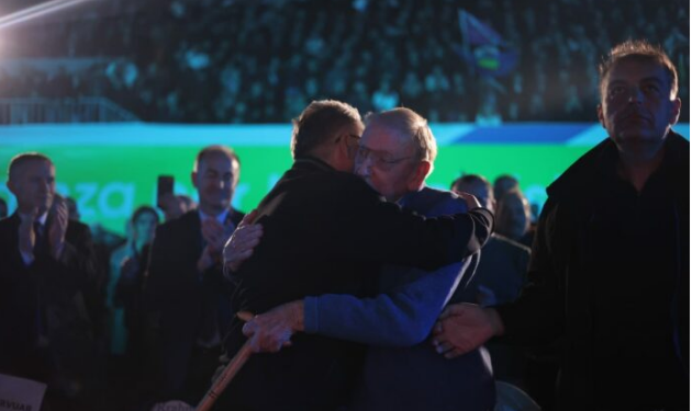 William Walker për fushatën e Hamzës: Sa më shumë që përqafoni frymën e dy fjalëve “ma mirë”, aq më mirë do të ecni përpara