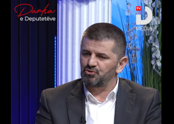 Alarmon kandidati për deputet nga PDK-ja: Mbi 260 mijë të rinjë e kanë leshu Kosovën gjatë qeverisjes Kurti