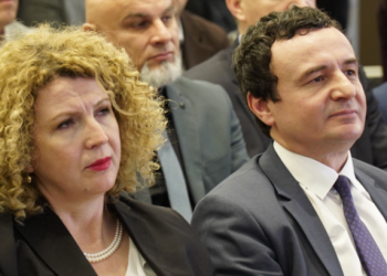 “Ka tejkaluar parashikimet e mia..”, Kurti i thur lavde ministres Hajdari