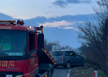 Aksident trafiku në Pavlan të Pejës, lëndohen gjashtë persona