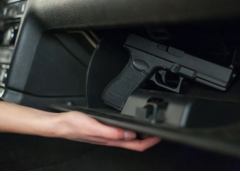 Arrestohet një person në Prishtinë, i gjendet pistoletë me leje të skaduar