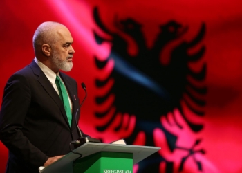 Rama: Shteti Bektashi nuk cenon sovranitetin territorial