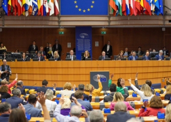 Komiteti i PE-së kushtëzon Serbinë: Në BE vetëm me sanksione kundër Rusisë dhe normalizim me Kosovën