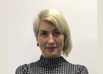 Vdes gazetarja ukrainase që me djalin e saj po jetonte tash e dy vjet në Prishtinë