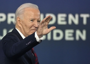 Biden thotë se i ka lënë në zyre një letër Trumpit