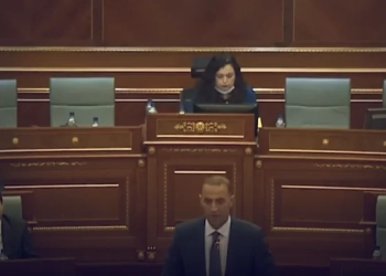 Daut Haradinaj: Ka ardhë koha me dalë pa maska edhe njëherë – VIDEO