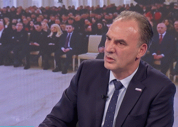 Limaj flet për veriun: Na duhet një kryeministër që krijon paqe, jo kërcënime dhe frika imagjinare
