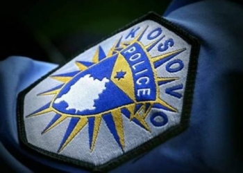 Vodhën para në një shtëpi në Mitrovicë, arrestohen tre të mitur