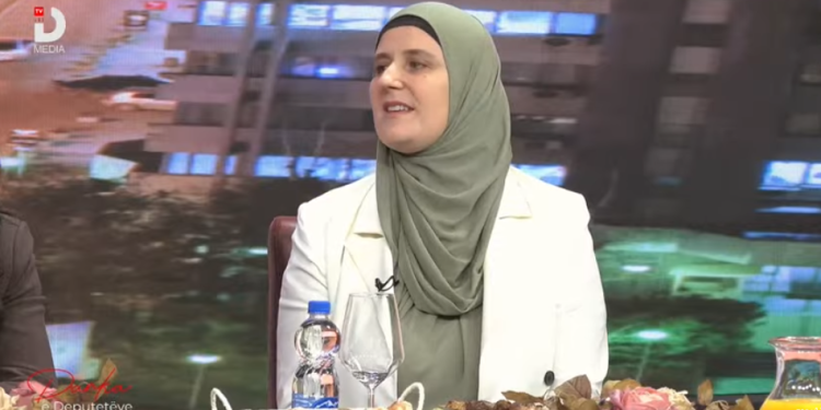 “Bashkëshorti më mbeshteti më së shumti për me u fut në garën për deputete”