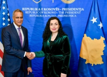 Zyrtari amerikan: Me Osmanin jemi të përkushtuar për avancimin e integrimit të plotë euroatlantik të Kosovës