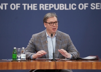 Vuçiq kërkon ristrukturimin e Qeverisë serbe