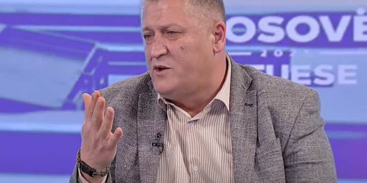 Berisha thotë se Kurti ka inskenuar incidentin në Skenderaj: Ka shkuar me 30 xhipa