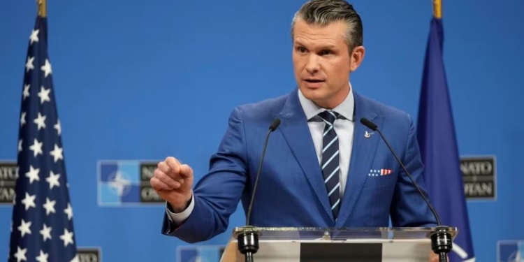 Sekretari Hegseth: SHBA synon zgjidhje diplomatike për paqe të qëndrueshme në Ukrainë