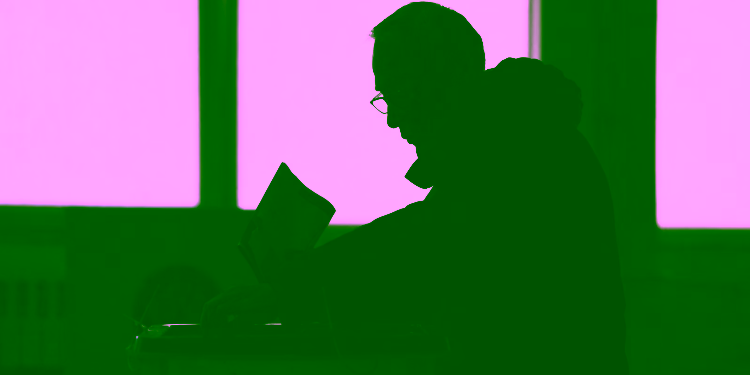 Prishtina: Deri në orën 15:00 votuan afër 80 mijë qytetarë