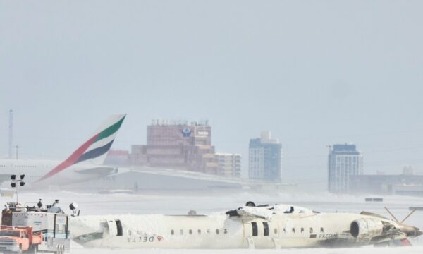 Si të veproni në rast të një aksidenti ajror dhe si ta kapërceni traumën pas tij?