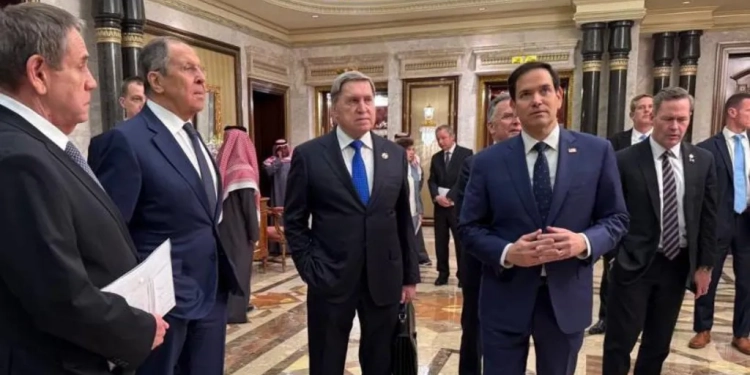 Pas bisedimeve me SHBA-në, Lavrov: Rusia nuk do të pranojë trupa të NATO-s në Ukrainë