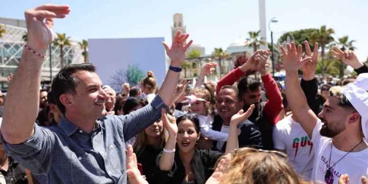 “Vila është e vjehrrit”, Veliaj publikon fotot nga Kavaja: Kam qenë për fushatë